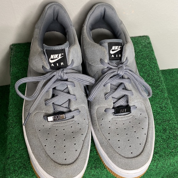 Nike Air Force 1 Sage Low Cool Grey 2019 Size 9 no original box with replacement - Picture 7 of 9